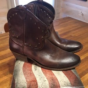 Vintage Shoe Company Louisa boot